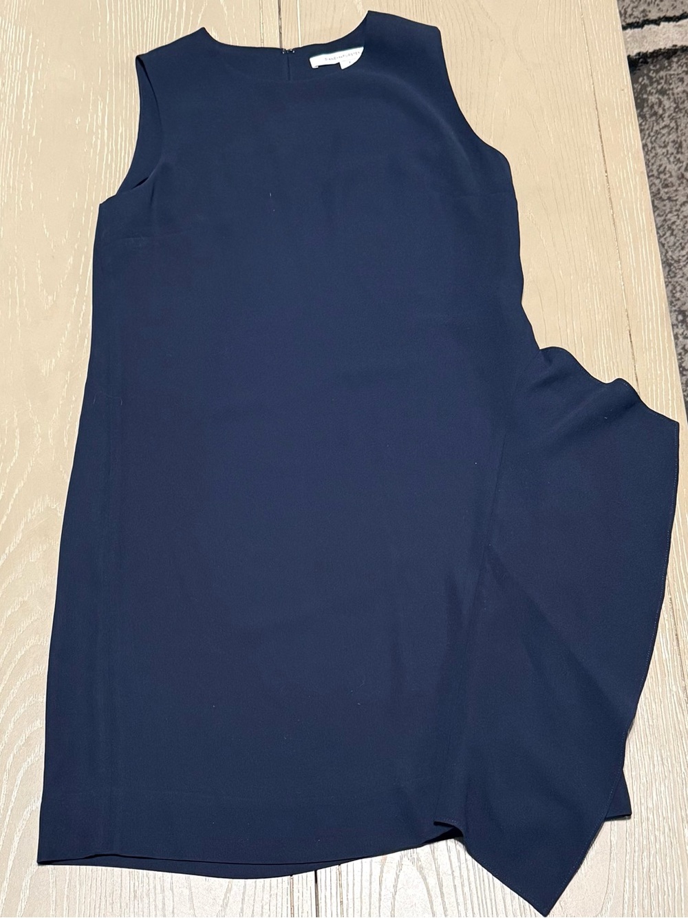 Diane von Furstenberg Navy Asymmetric Drape Shift Dress Sz 2 Crepe Minimalist - Picture 2 of 8